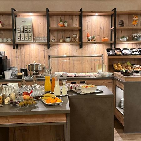 Hotel Cafe Adler 24H Self Check In Triberg im Schwarzwald ภายนอก รูปภาพ